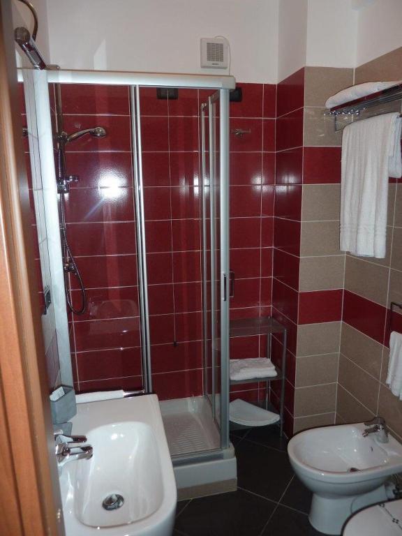 Hotel La Torre Коголето Номер фото