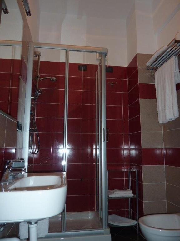Hotel La Torre Коголето Номер фото