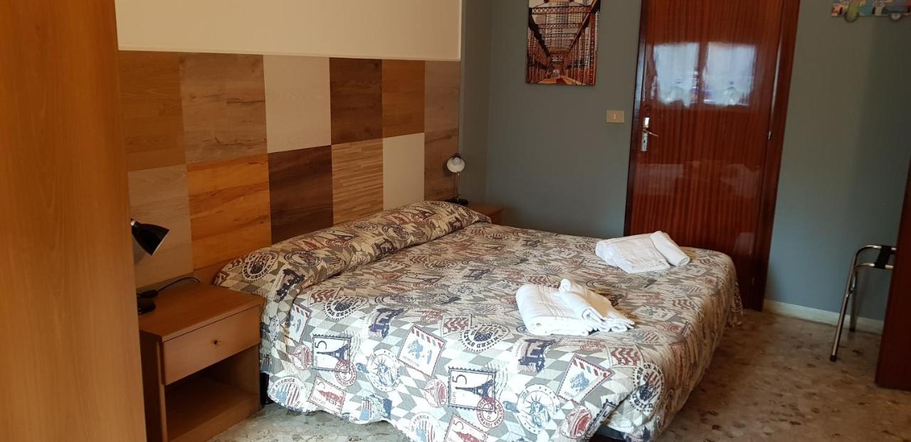 Hotel La Torre Коголето Экстерьер фото